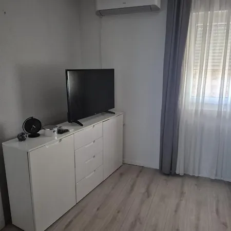 Apartament Jela *